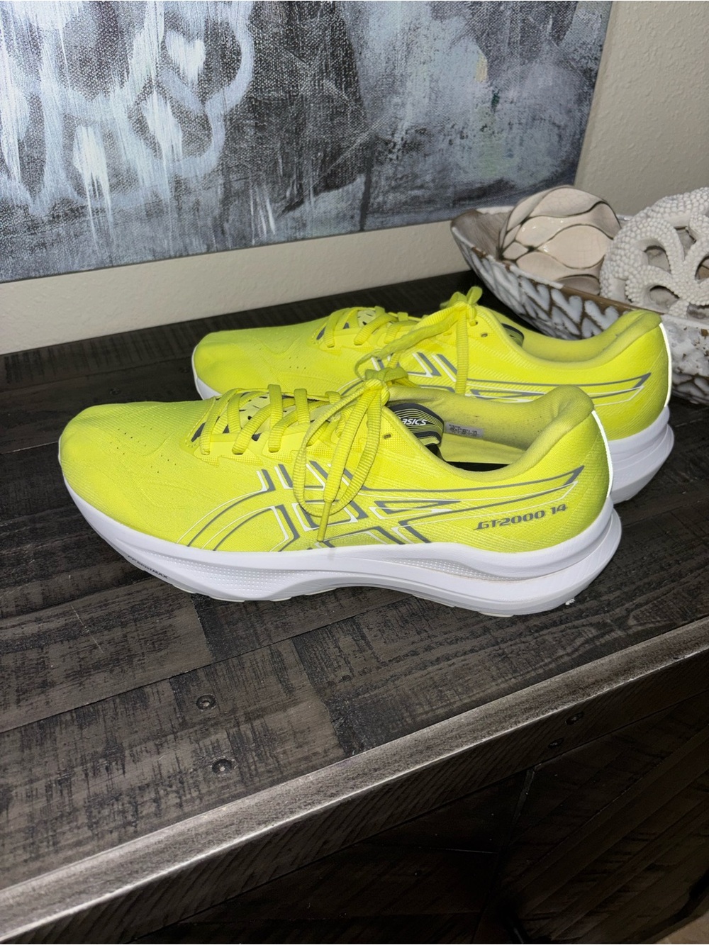 ASICS GT-2000 Neon Yellow MENS SZ 11 - Picture 4 of 14